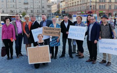 Puhe: Vanhukset ansaitsevat puolestapuhujan